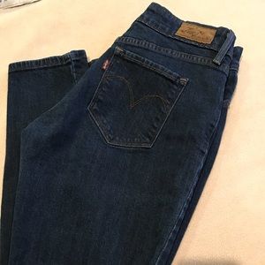 Levi’s bold curve